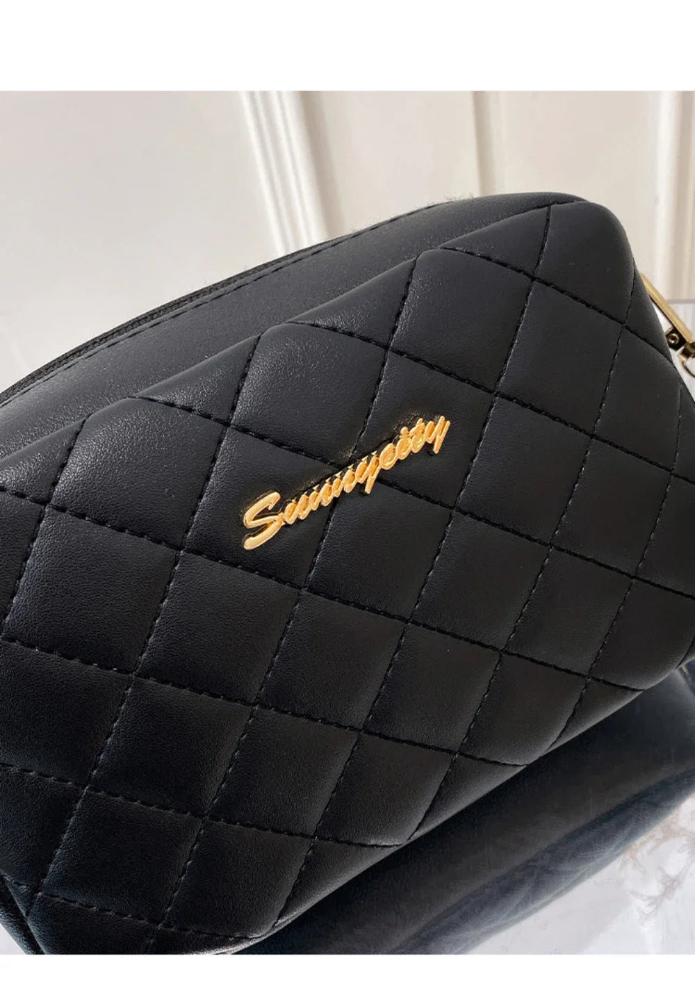 2025 tassel women's small crossbody bag trend diamond grid embroidery camera women's shoulder bag fashion chain crossbody bag
