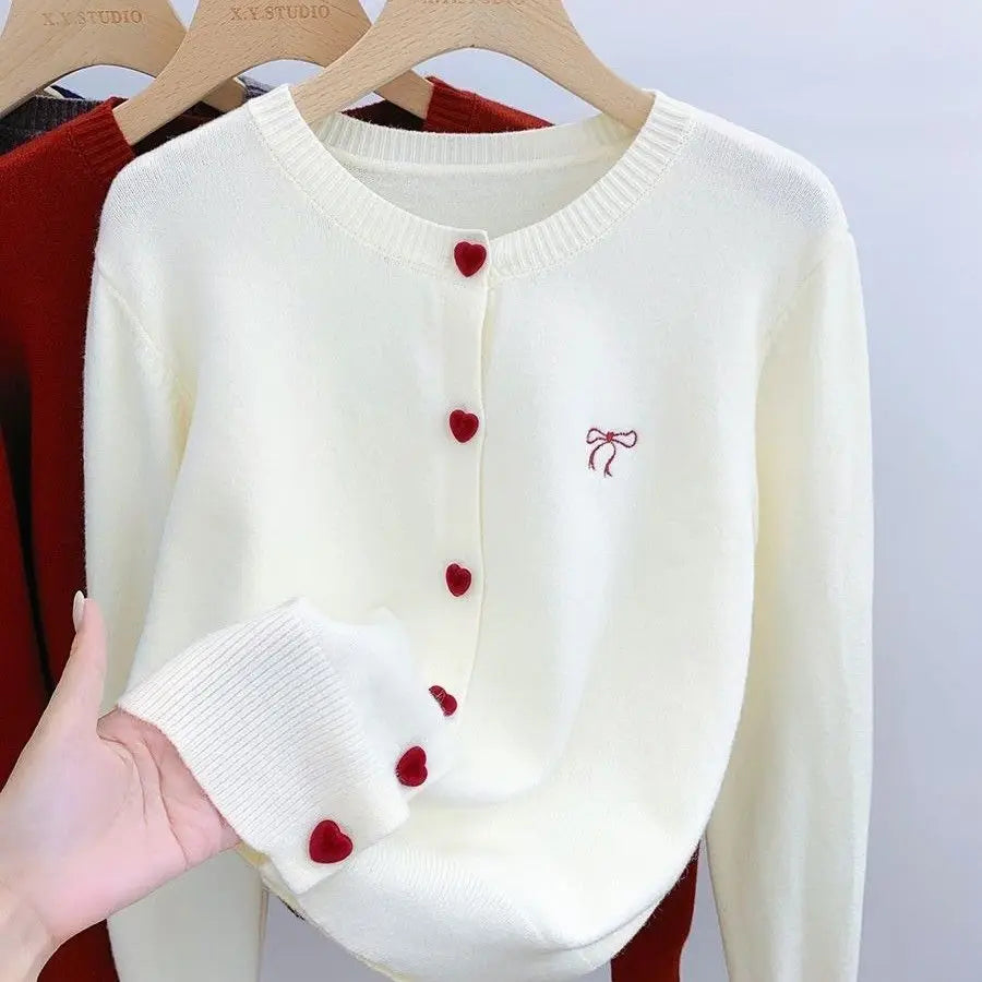 Omen's Clothing Vintage Love Button Knit Cardigan Autumn/Winter Fashion All-match Bowknot Embroidery Sweaters Lady Elegant Tops