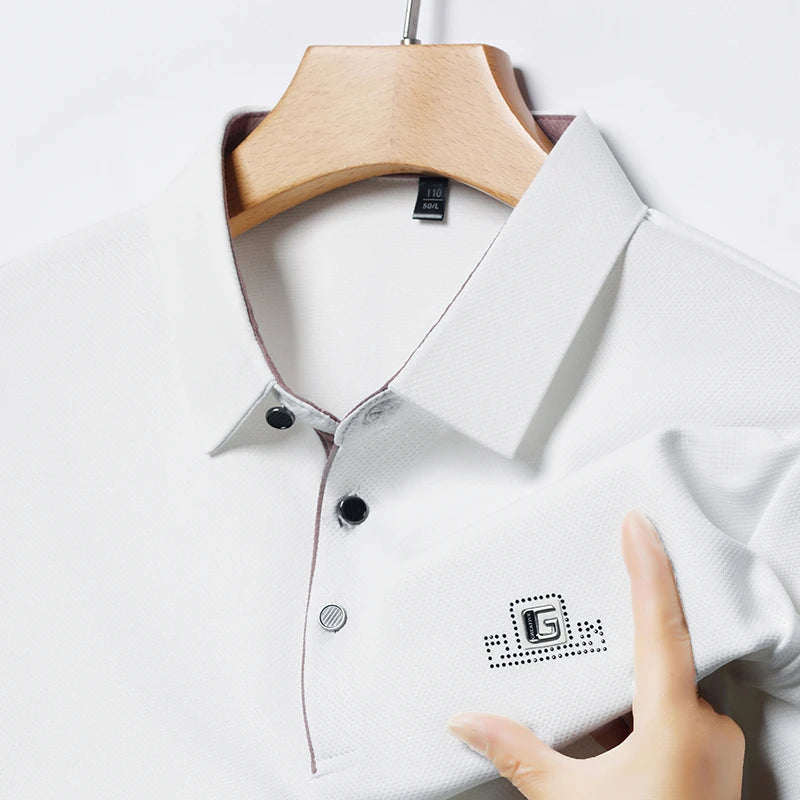 New Men's Business Casual Short Sleeved Shirt with Badge Solid Color Polo Shirt Fashionable Breathable Comfortable Versatile Top