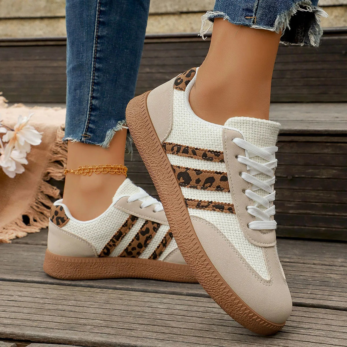 Women outdoor Sneakers