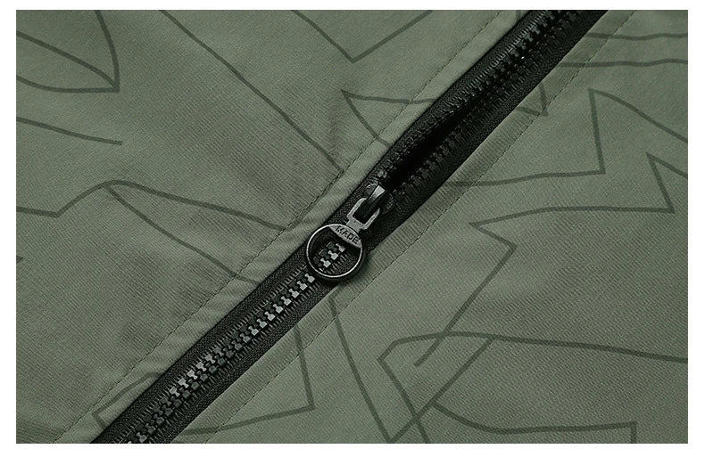 Lightweight Men's Bomber Jacket