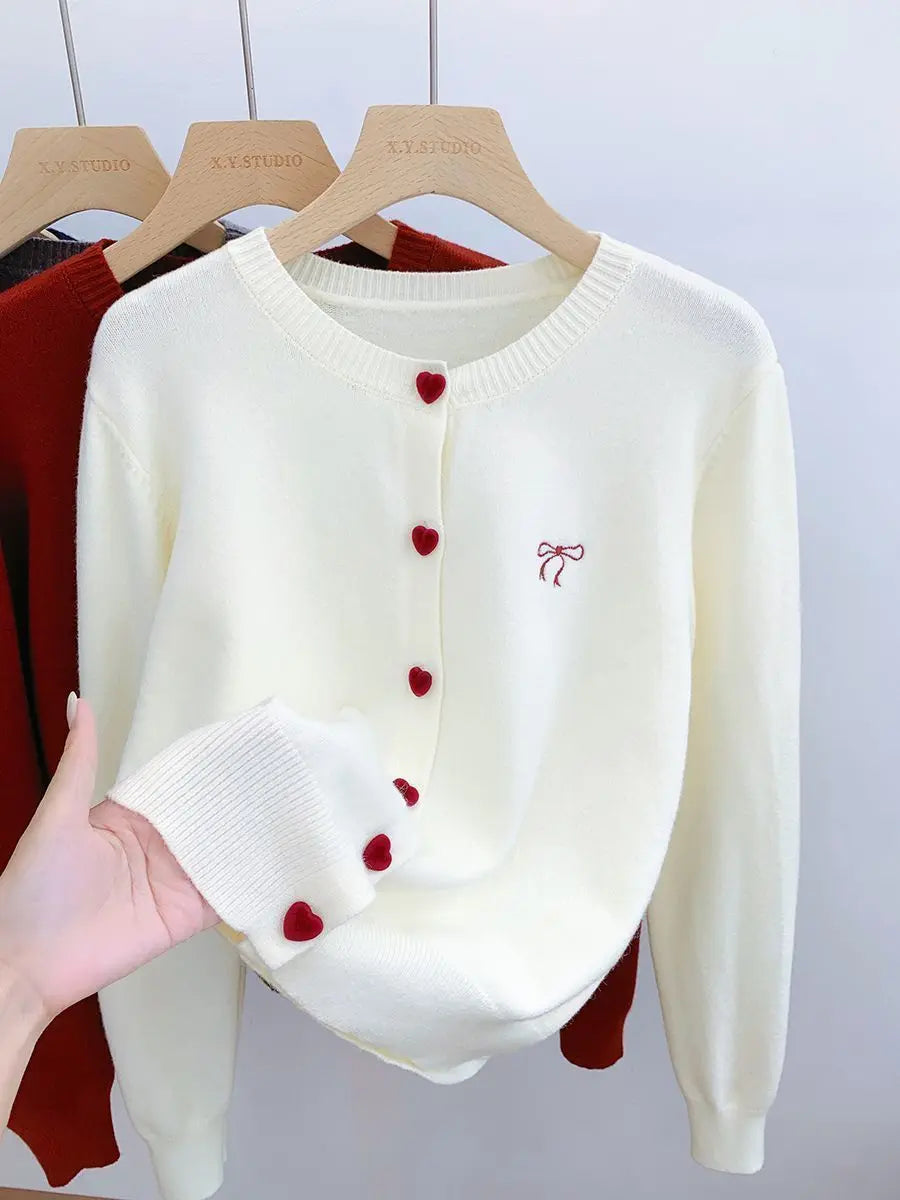 Omen's Clothing Vintage Love Button Knit Cardigan Autumn/Winter Fashion All-match Bowknot Embroidery Sweaters Lady Elegant Tops