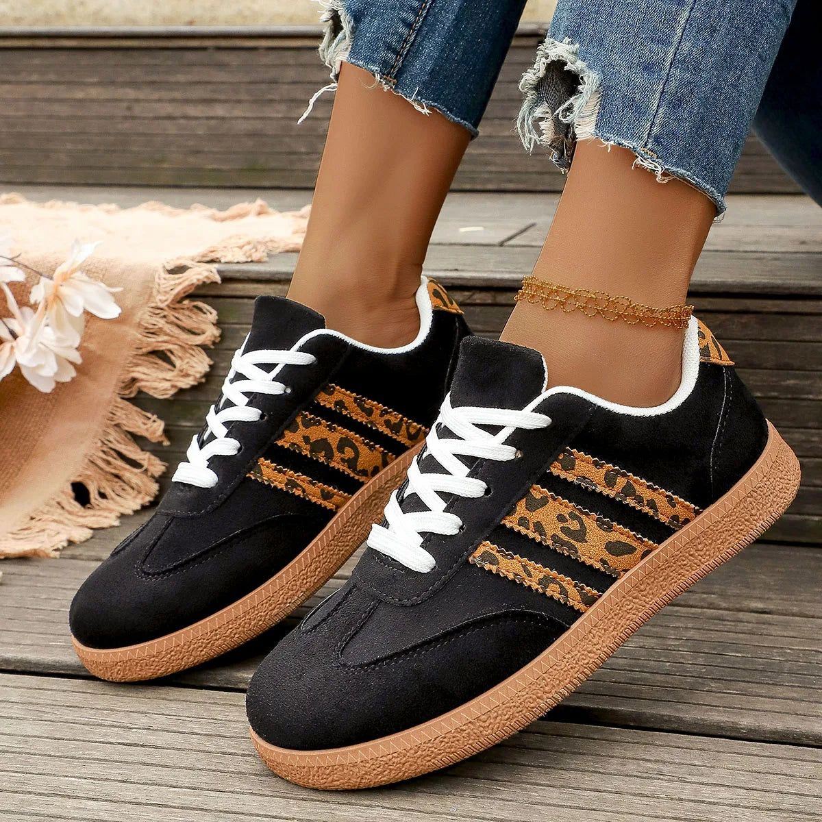 Women outdoor Sneakers